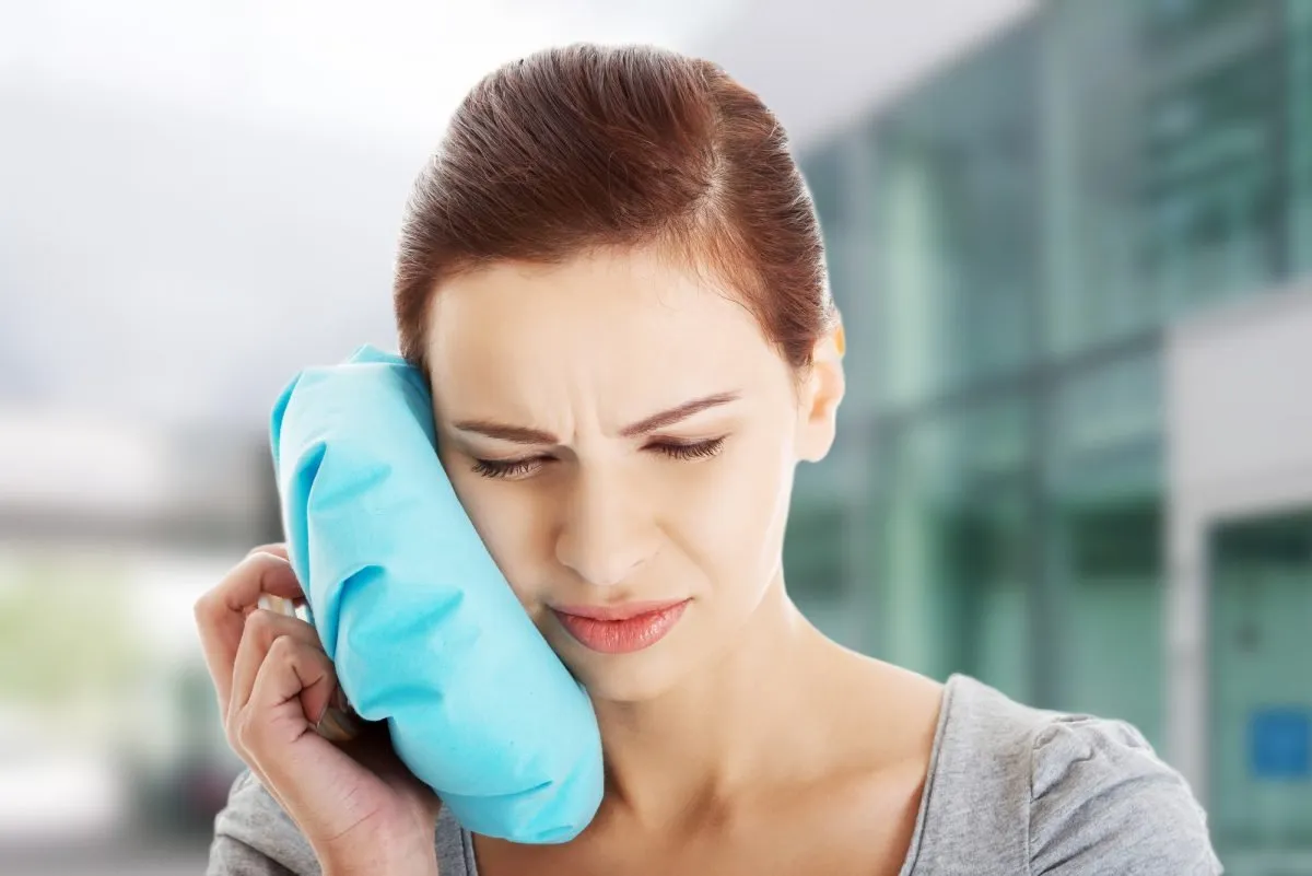 3 - Use a cold compress